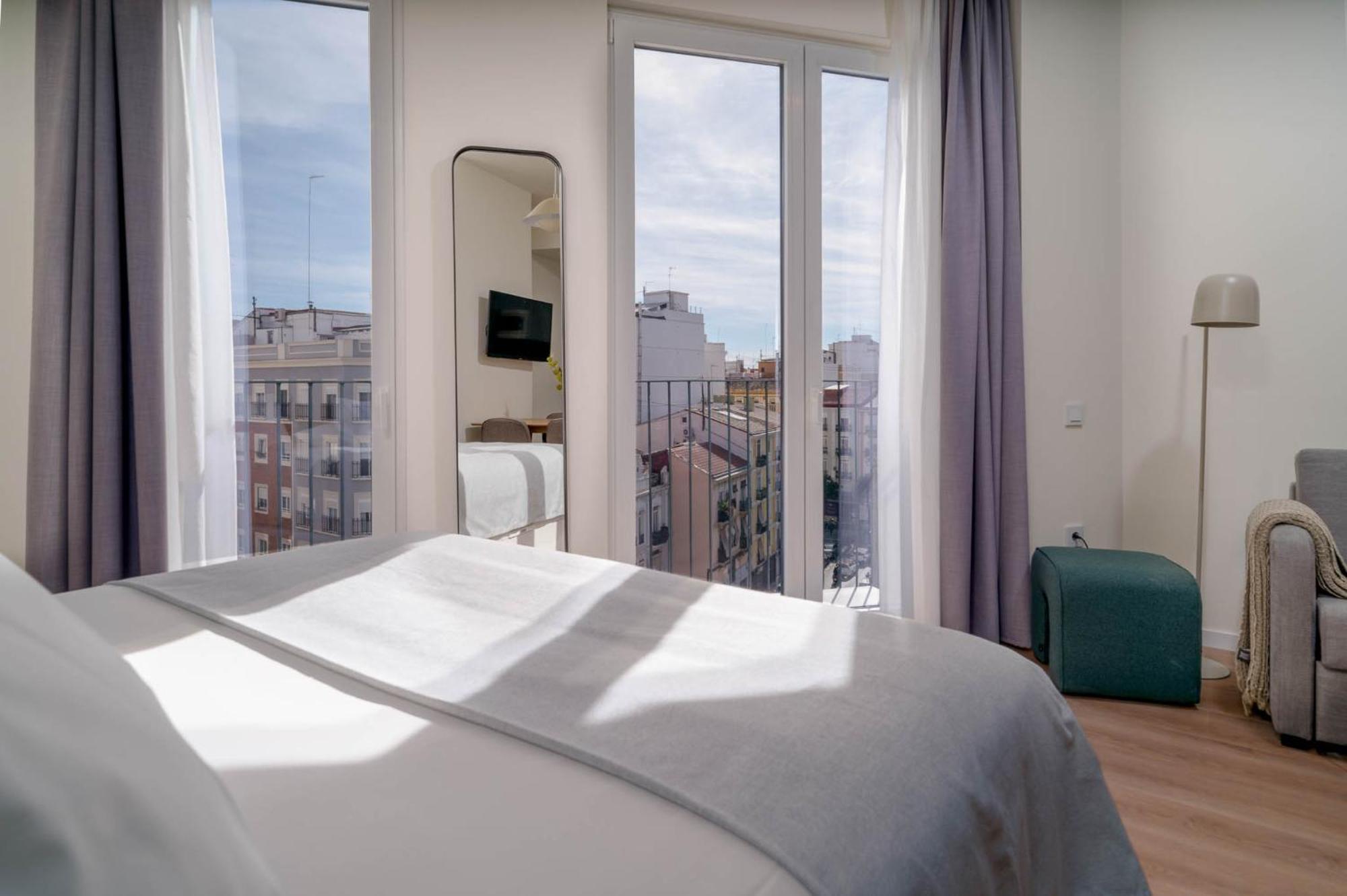 Limehome Valencia Carrer De Sant Jacint מראה חיצוני תמונה