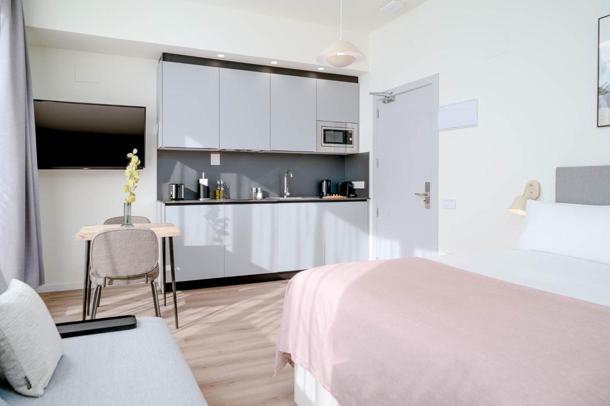 Limehome Valencia Carrer De Sant Jacint חדר תמונה