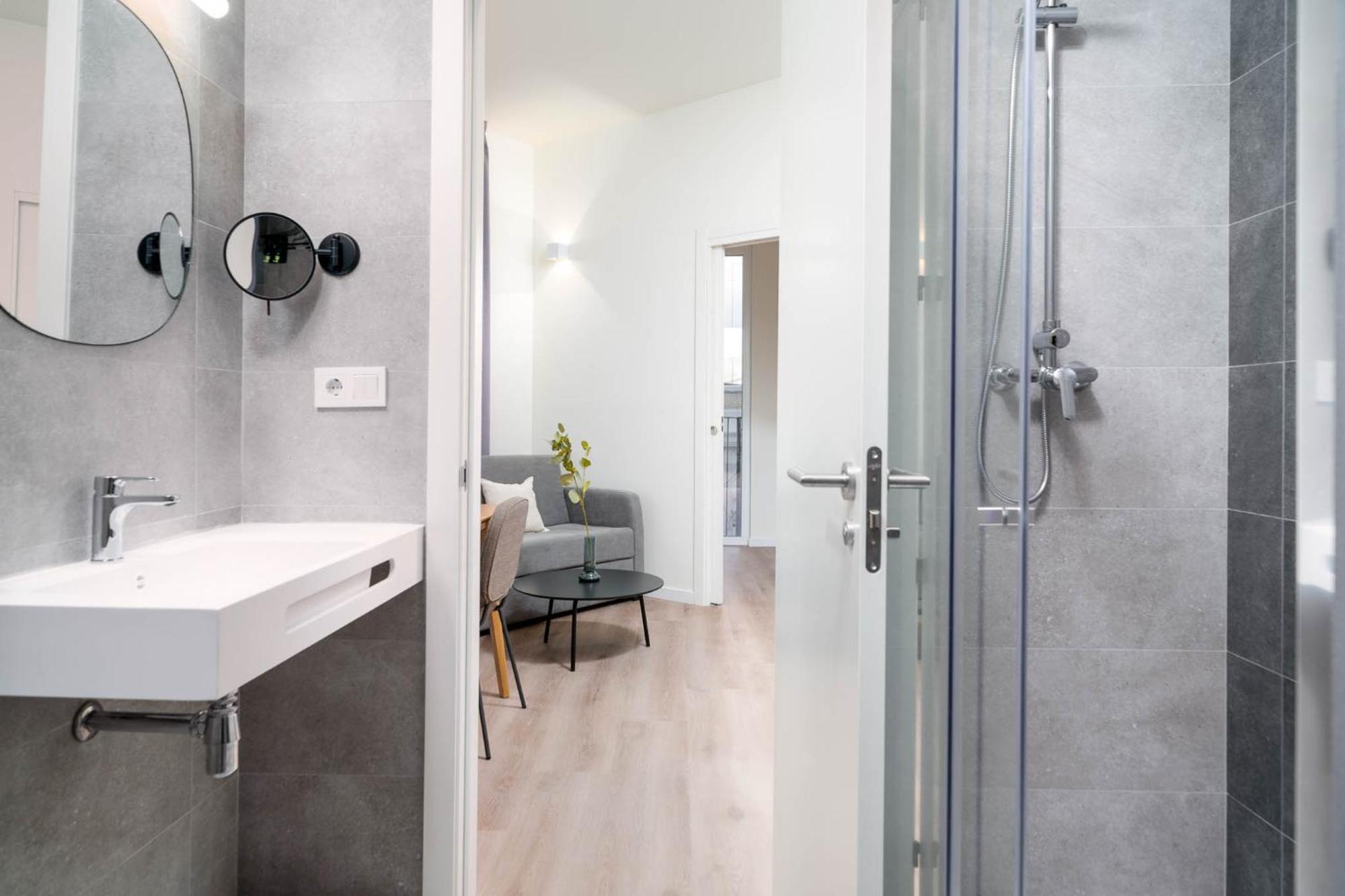 Limehome Valencia Carrer De Sant Jacint חדר תמונה