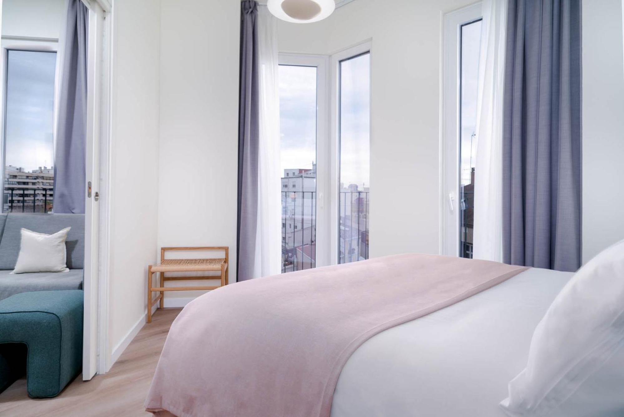Limehome Valencia Carrer De Sant Jacint חדר תמונה