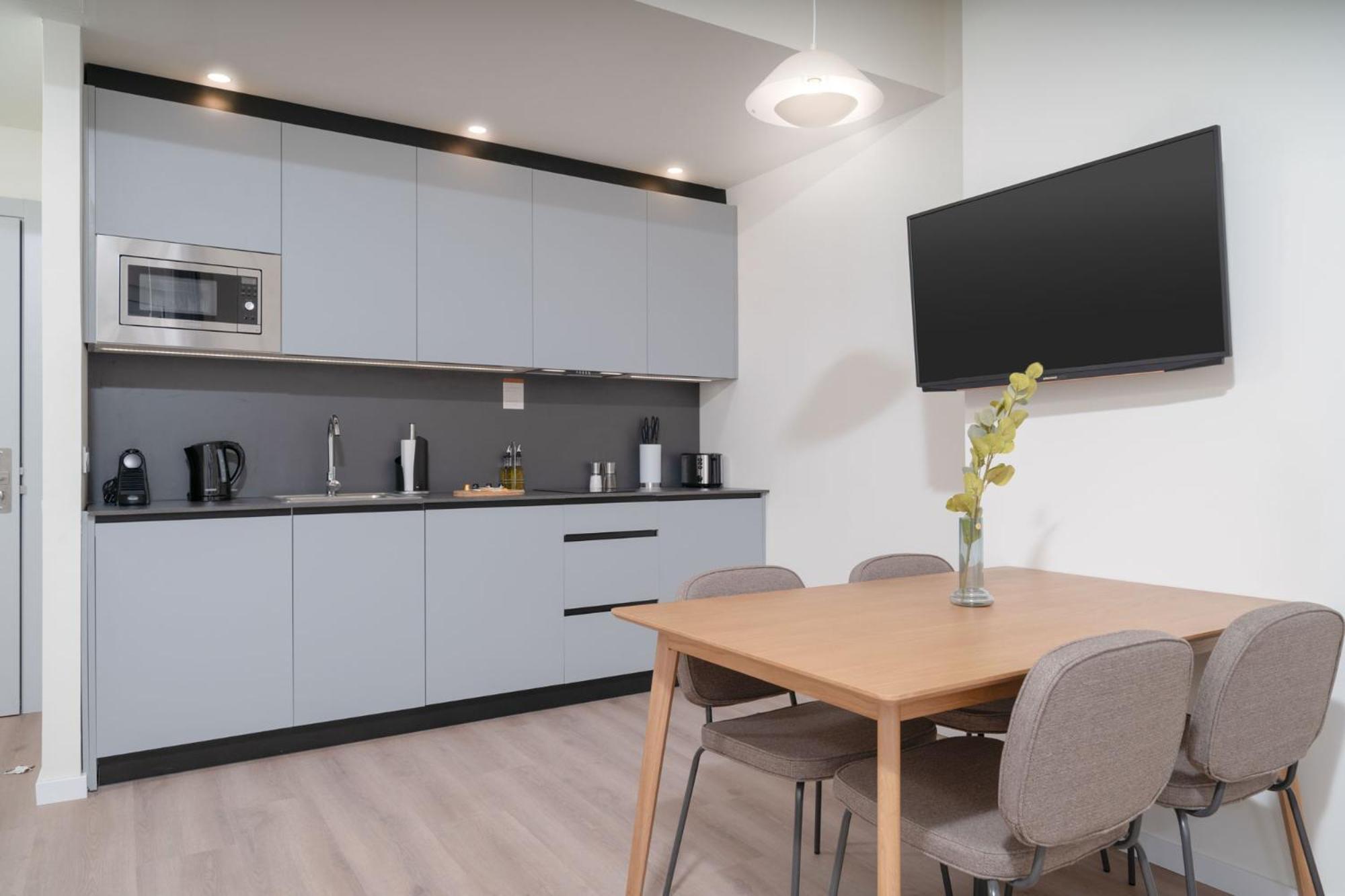 Limehome Valencia Carrer De Sant Jacint חדר תמונה
